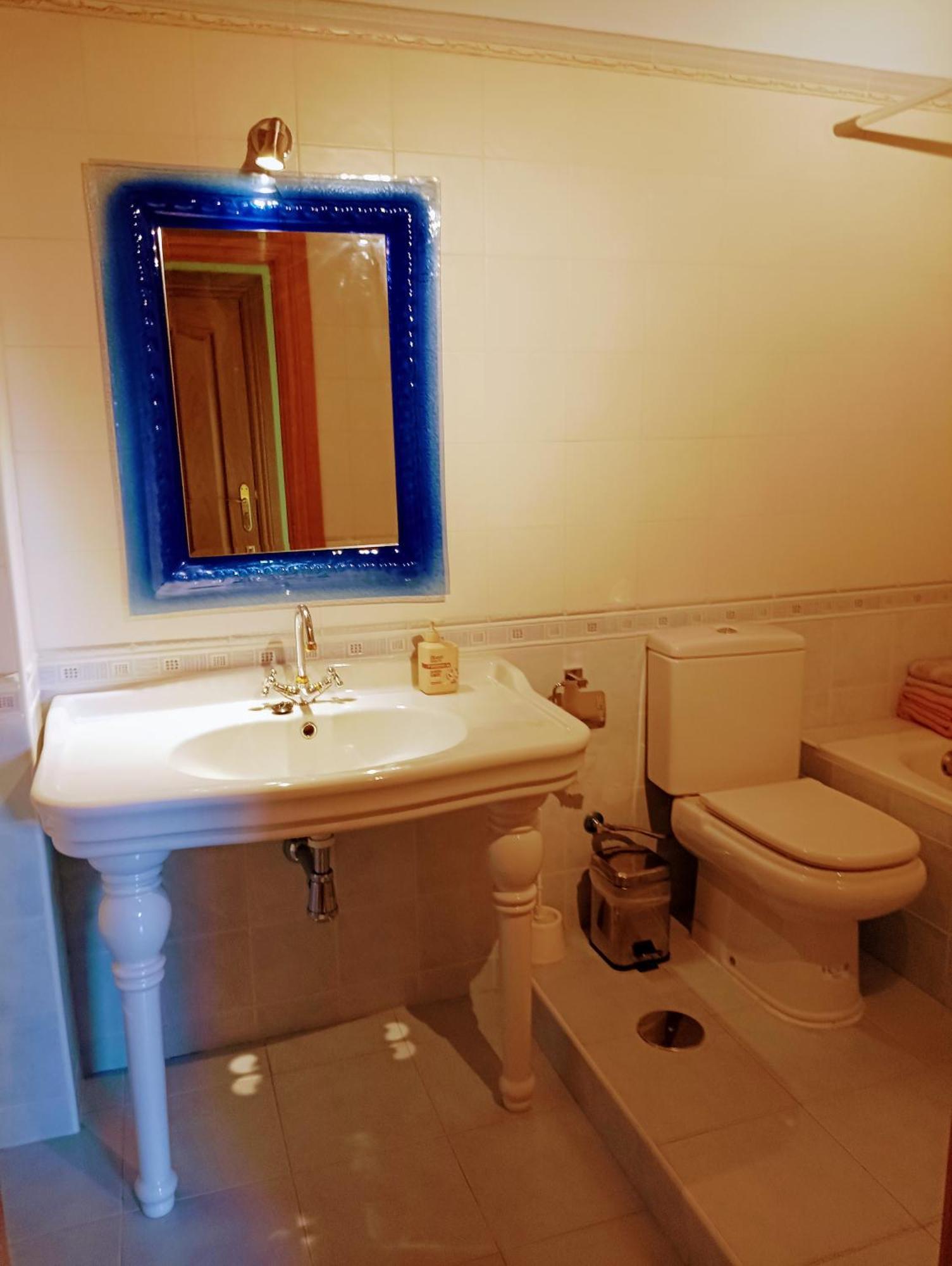 Holiday home Boleta A 5 Minutos De Leon, Casa Con Jardin *