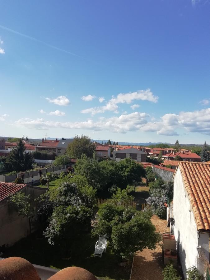 Boleta A 5 Minutos De Leon, Casa Con Jardin Holiday home *
