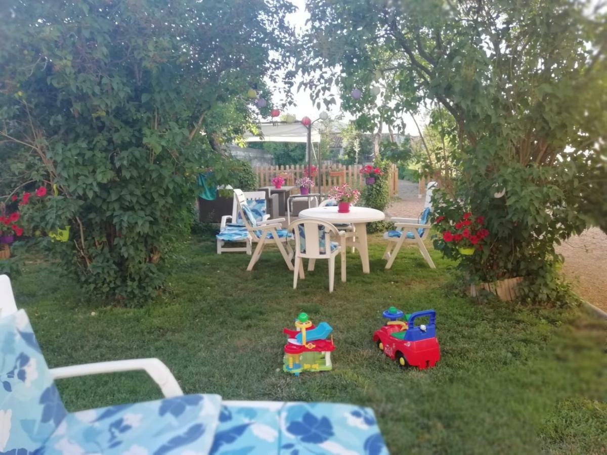 Holiday home Boleta A 5 Minutos De Leon, Casa Con Jardin