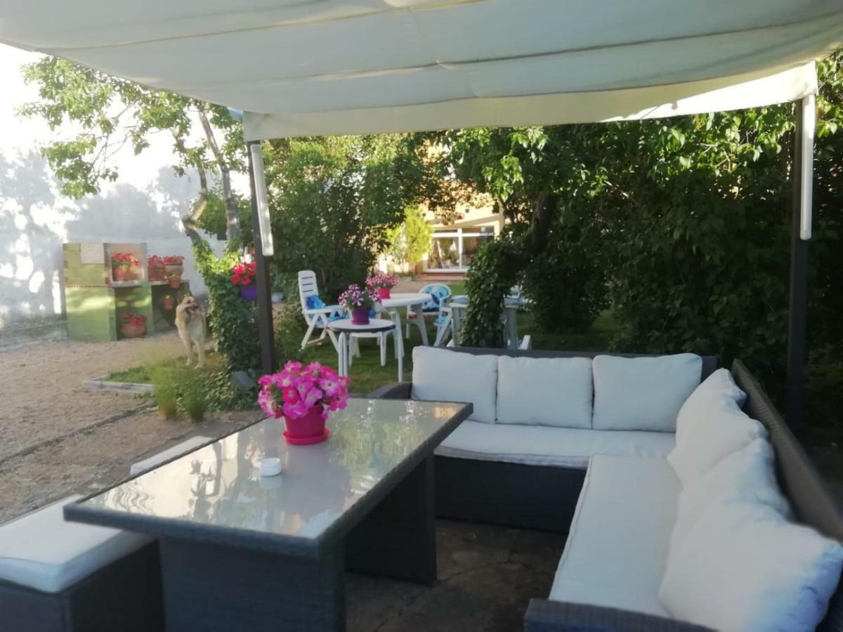 Holiday home Boleta A 5 Minutos De Leon, Casa Con Jardin