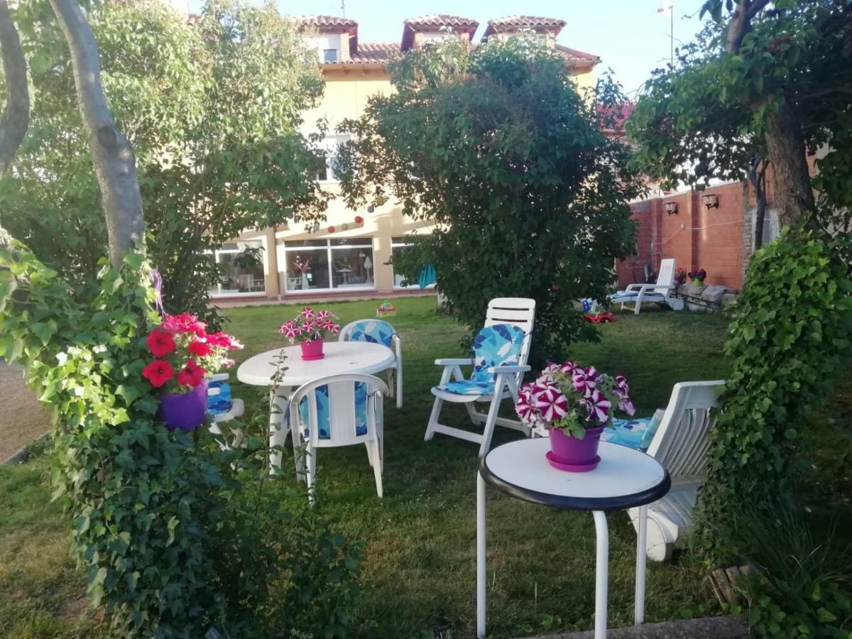 Boleta A 5 Minutos De Leon, Casa Con Jardin *